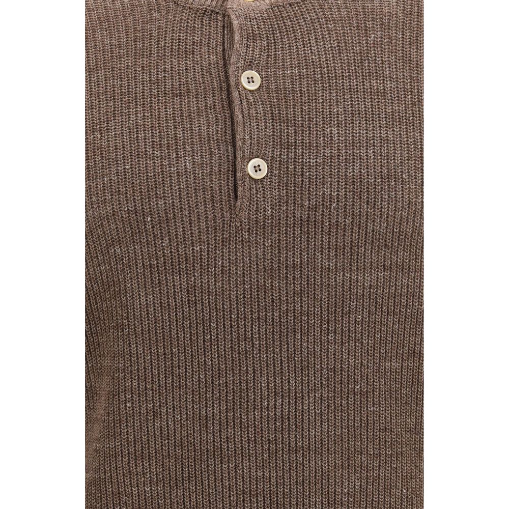 Sweatshirt by Brunello Cucinelli for men in linen & cotton brown showcases a slouchy chic silhouette, artfully detailed with a slouchy chic and for a slouchy chic finish.