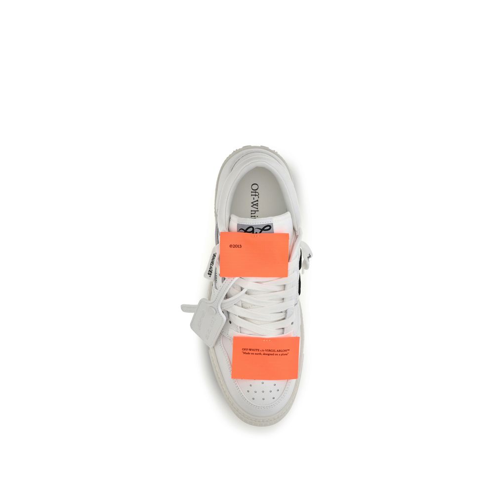 Sneakers by Off-White for men in bos taurus calf leather black & white presents a sumptuous silhouette, artfully capturing the essence of the Men's Low Top Bos Taurus Calf Leather Sneakers with its sumptuous low-top style design.