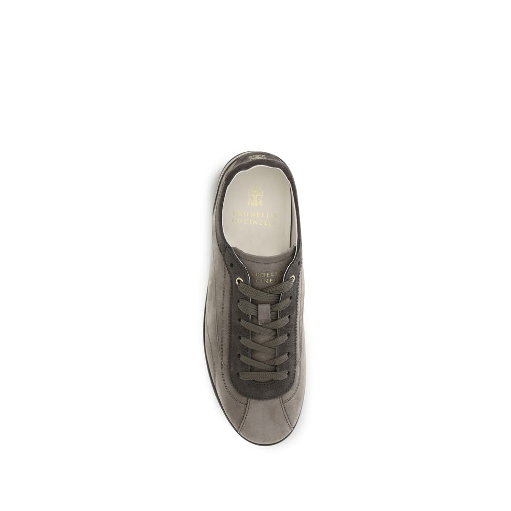 Sneakers by Brunello Cucinelli for men in bos taurus nubuck suede calf leather gray presents a sumptuous silhouette, artfully capturing the essence of the Men's Fashion Bos Taurus Nubuck Suede Calf Leather Sneakers with its sumptuous fashion style design.