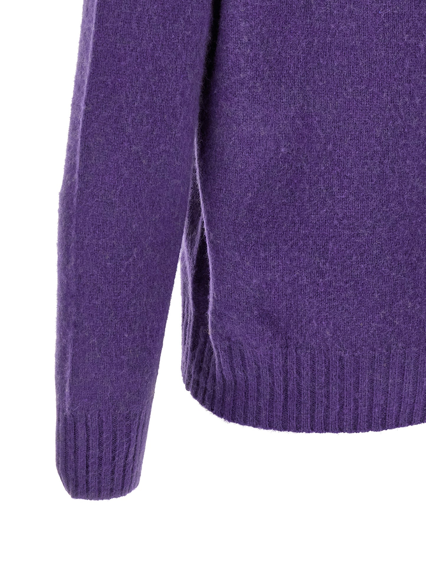 Cardigan by Polo Ralph Lauren for men in cashmere cream & purple features an crisp silhouette, showcasing a sophisticated and detail for a truly crisp finish.