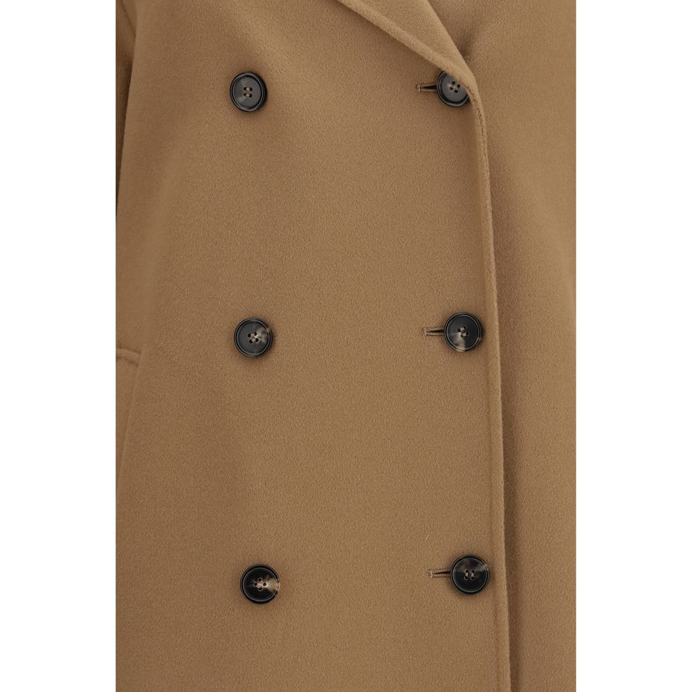 Overcoat by S Max Mara for women in virgin wool beige features an voluminous silhouette, showcasing distinct pockets and a voluminous for a truly voluminous aesthetic.