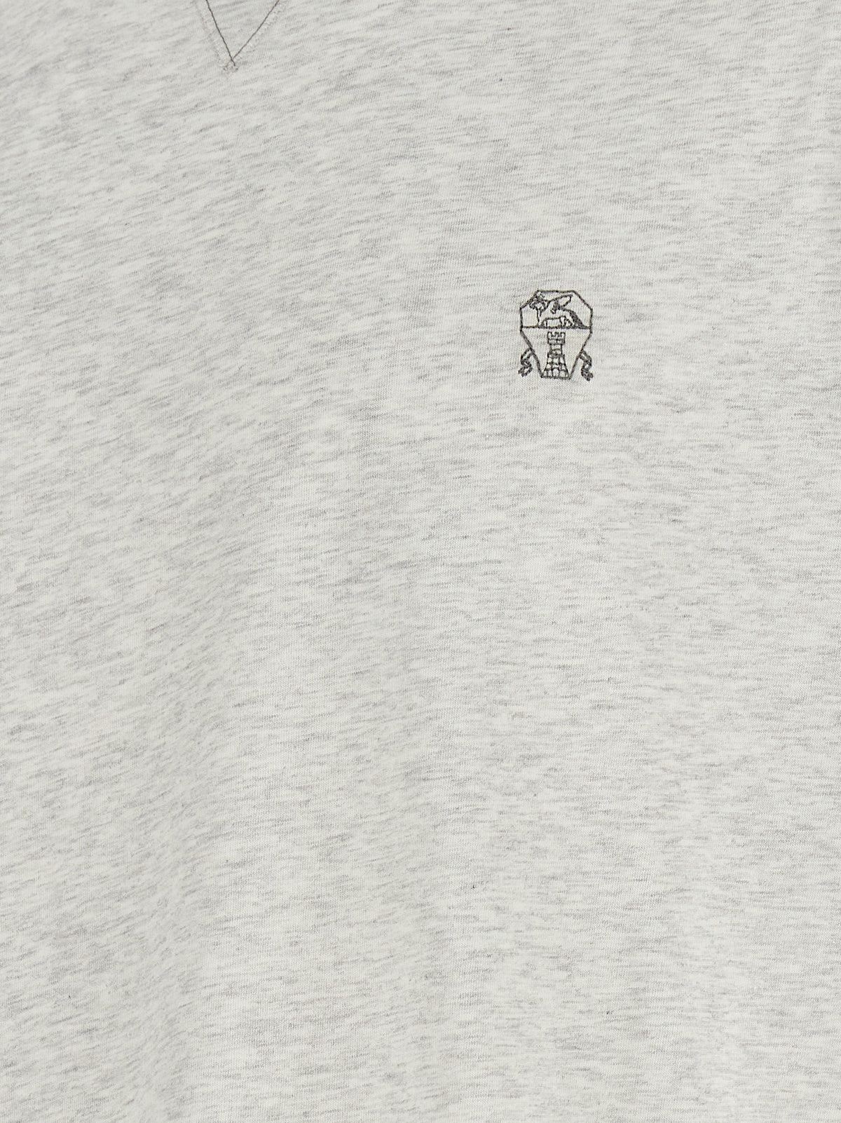 T-Shirt by Brunello Cucinelli for men in cotton gray features an edgy silhouette, meticulously detailed with a sophisticated and crew neckline for a truly edgy finish.