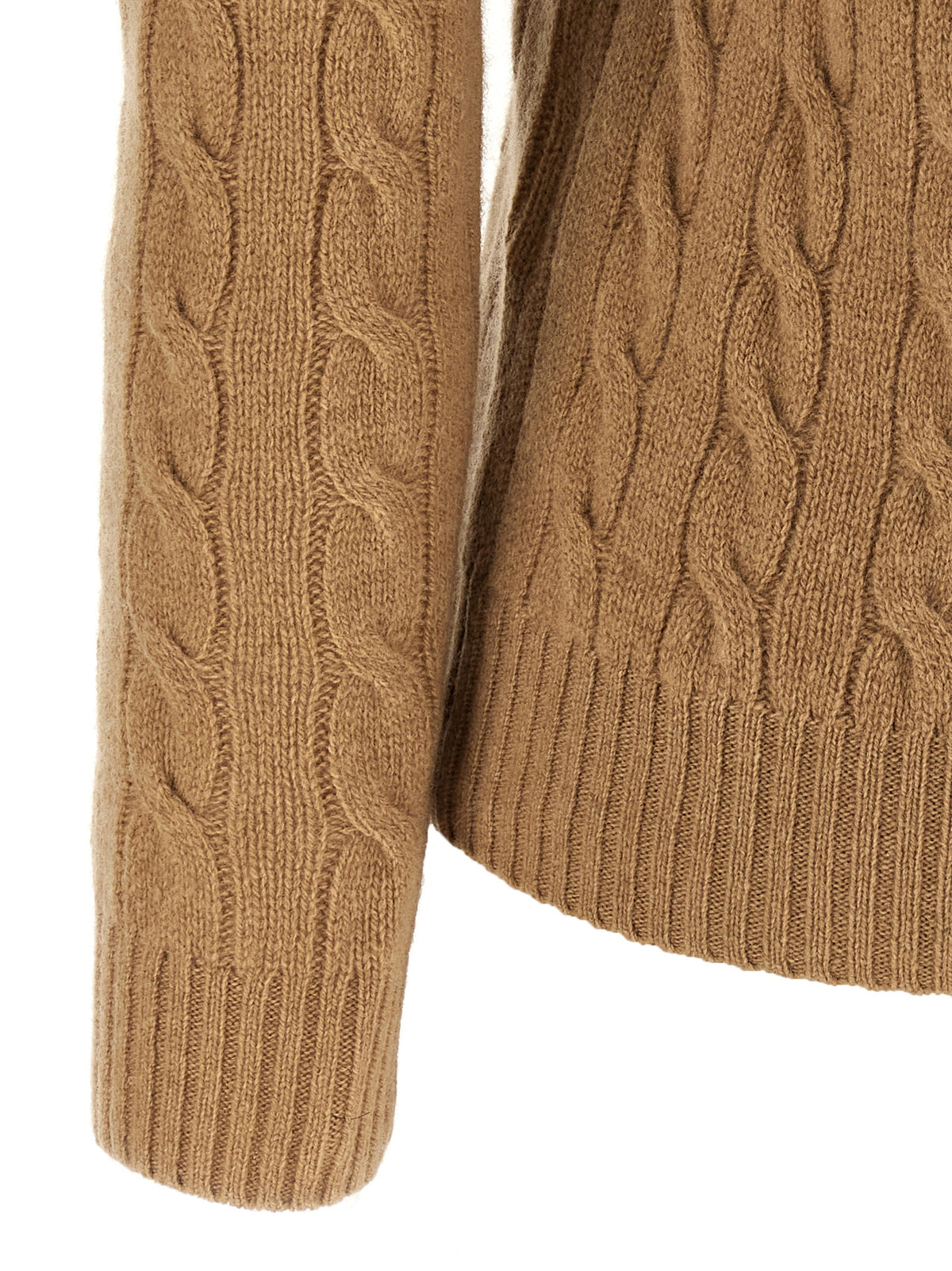 Cardigan by Polo Ralph Lauren for women in cashmere beige & patterned features an crisp silhouette, showcasing a sophisticated and detail for a truly crisp finish.