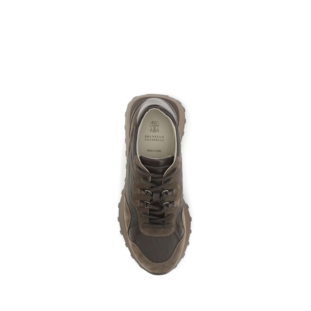 Athletic Sneakers by Brunello Cucinelli for women in tu cotton & bos taurus suede calf leather brown features an exquisite silhouette, showcasing the premium athletic style of the Monile Women's Athletic TU Cotton & Bos Taurus Suede Calf Leather Sneakers with an exquisite finish.