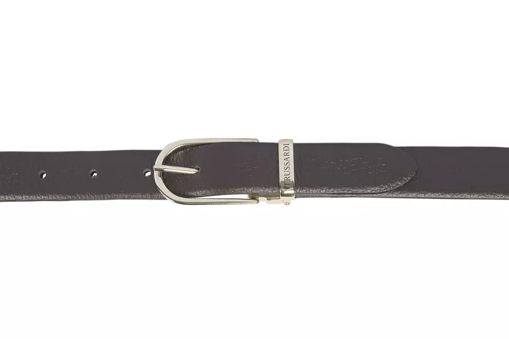 Belt by Trussardi for women in leather & metal brown features an distinguished design, perfectly showcasing the sophisticated craftsmanship of this distinguished Leather & Metal Belt.