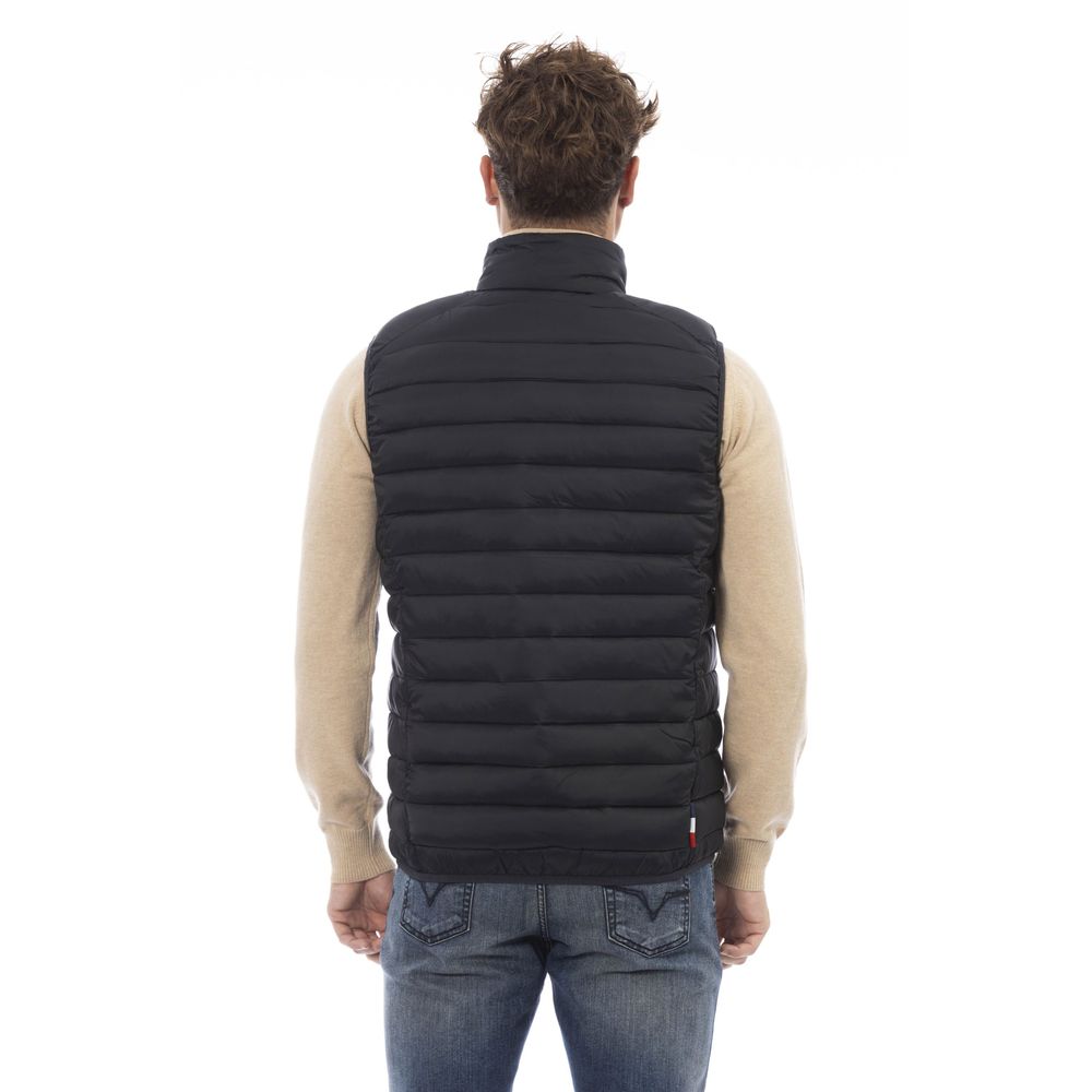 Vest by Invicta for men in polyamide black showcases a dynamic silhouette, perfectly balancing insulated with a dynamic for a sophisticated, high-fashion look.