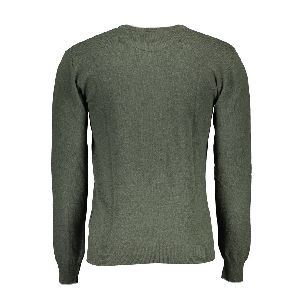 Sweater by U.S. POLO ASSN. for men in cashmere viscose green features an tactile silhouette, showcasing a sophisticated and tactile for a refined finish.