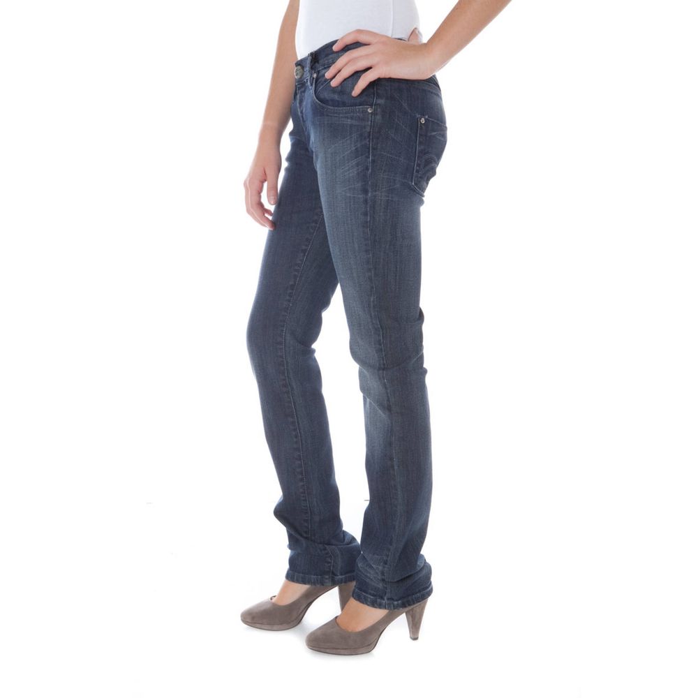 Jeans by Phard for women in denim cotton blue features a refined silhouette with a refined , defined by a low rise and a refined long for a refined finish.
