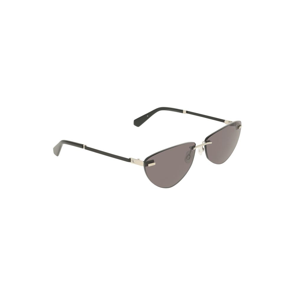 Sunglasses by Calvin Klein for women in metal black showcases a ethereal silhouette, featuring black coloured frame with for a ethereal finish.