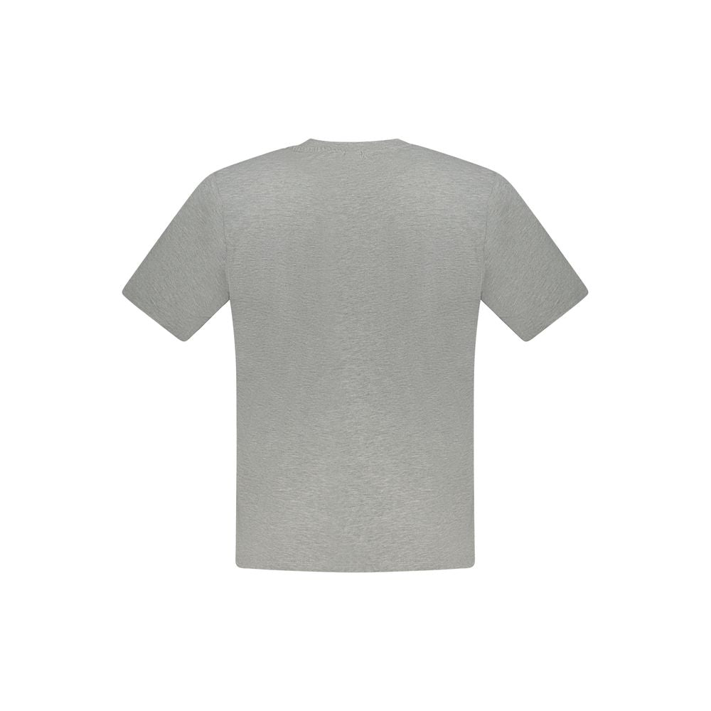 T-Shirt by North Sails for men in cotton gray showcases a chic silhouette, artfully detailed with a chic and for a chic finish.