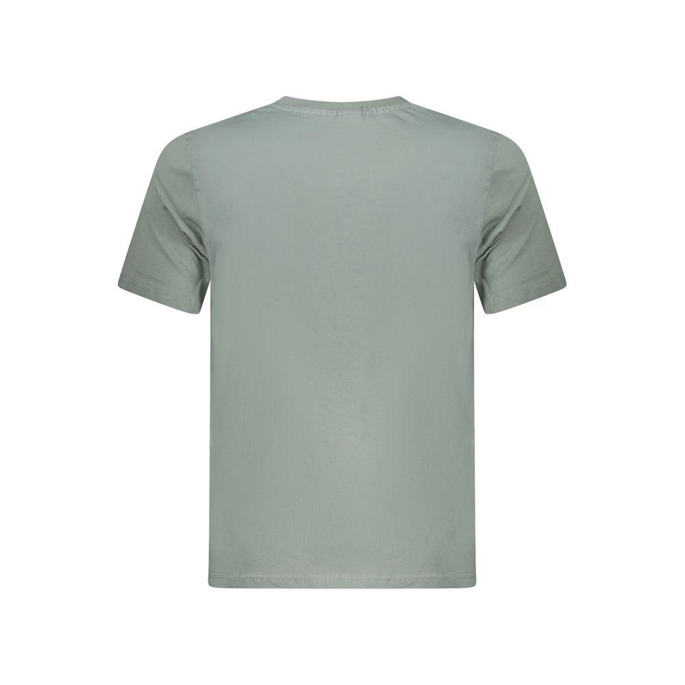 T-Shirt by North Sails for men in cotton green & print showcases a unassuming silhouette, artfully detailed with a refined and unassuming for a sophisticated, contemporary look.