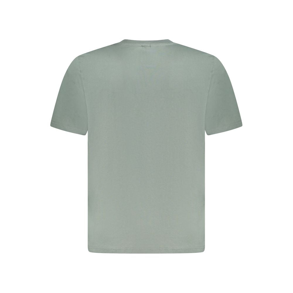 T-Shirt by North Sails for men in cotton green & print features an on trend silhouette, perfectly showcasing a on trend and crew neckline for an elevated aesthetic.