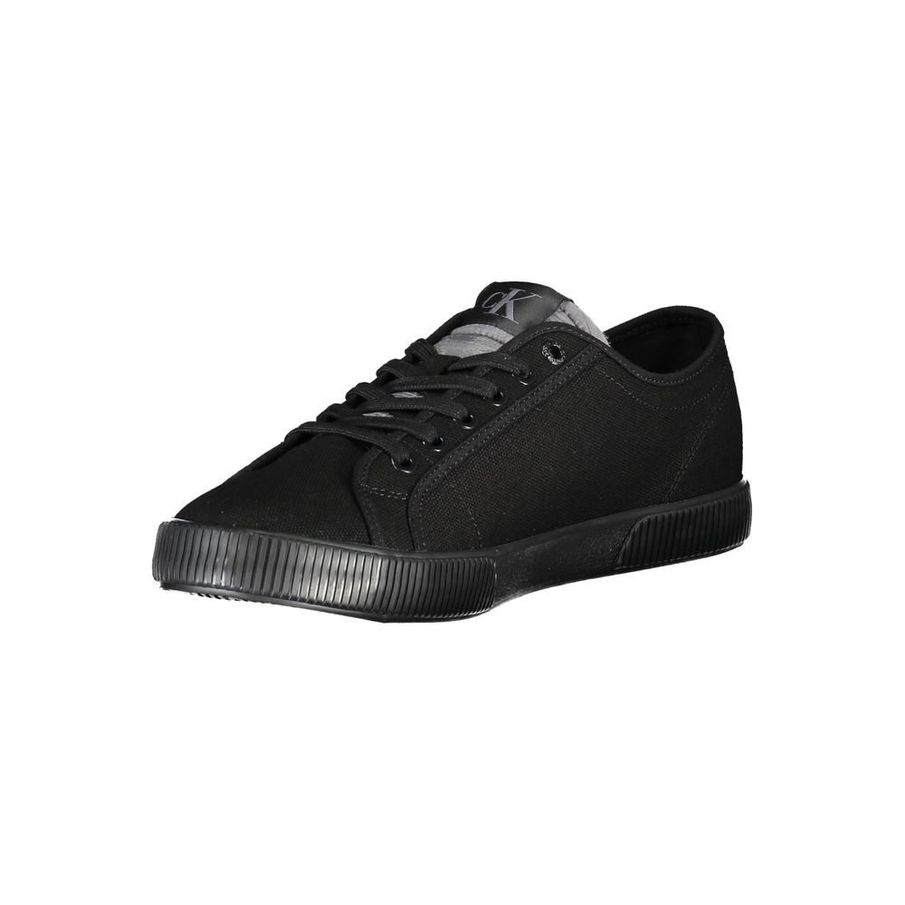 Sneakers by Calvin Klein for men in polyester polyethylene cotton black presents a sumptuous silhouette, artfully capturing the essence of the Men's Fashion Polyester Polyethylene Cotton Sneakers with its sumptuous fashion style design.