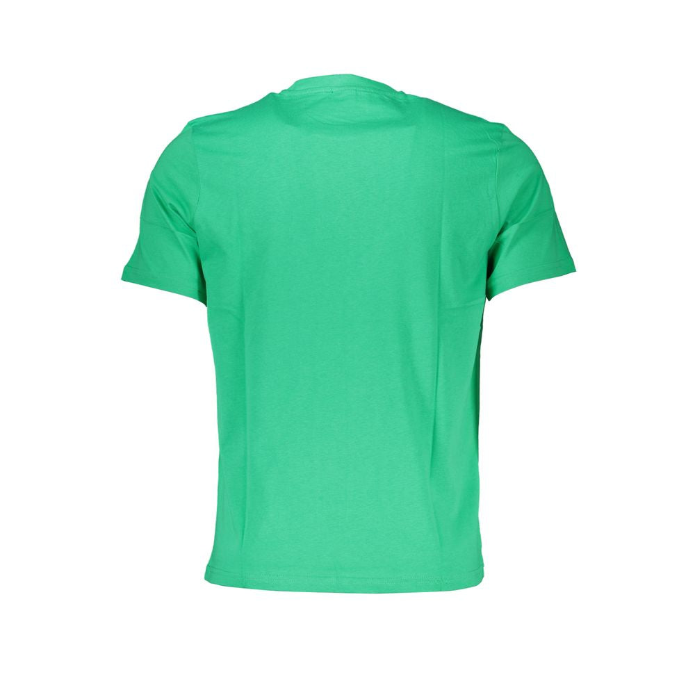 T-Shirt by North Sails for men in cotton green & print features a plush silhouette, showcasing a sophisticated crew neckline and for a truly plush finish.