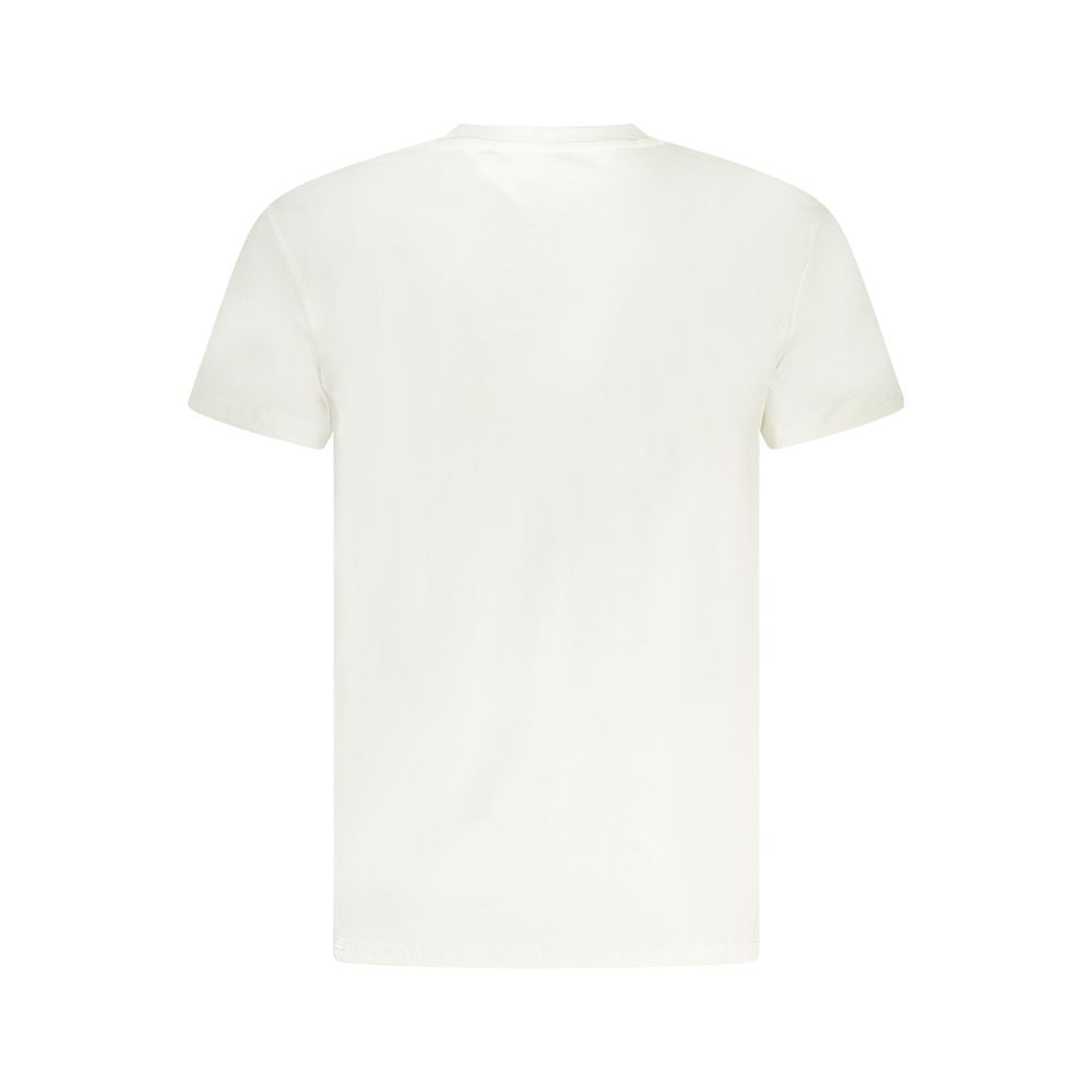 T-Shirt by Tommy Hilfiger for men in cotton white & print features an edgy silhouette, meticulously detailed with a sophisticated and for a truly edgy finish.