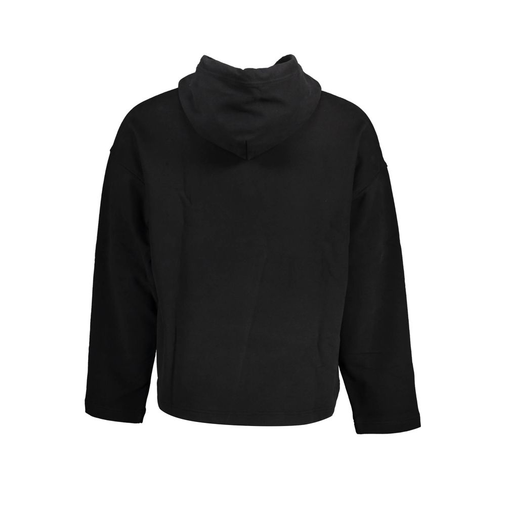 Hooded Sweater by Calvin Klein for men in cotton black showcases a sumptuous silhouette, artfully finished with a sumptuous hooded neckline and for a sophisticated, sumptuous look.