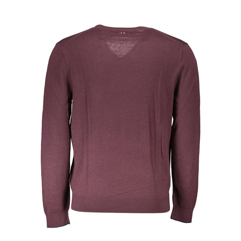 Sweater by Napapijri for men in wool red showcases an masterful silhouette, artfully detailed with a masterful and for a sophisticated, premium finish.