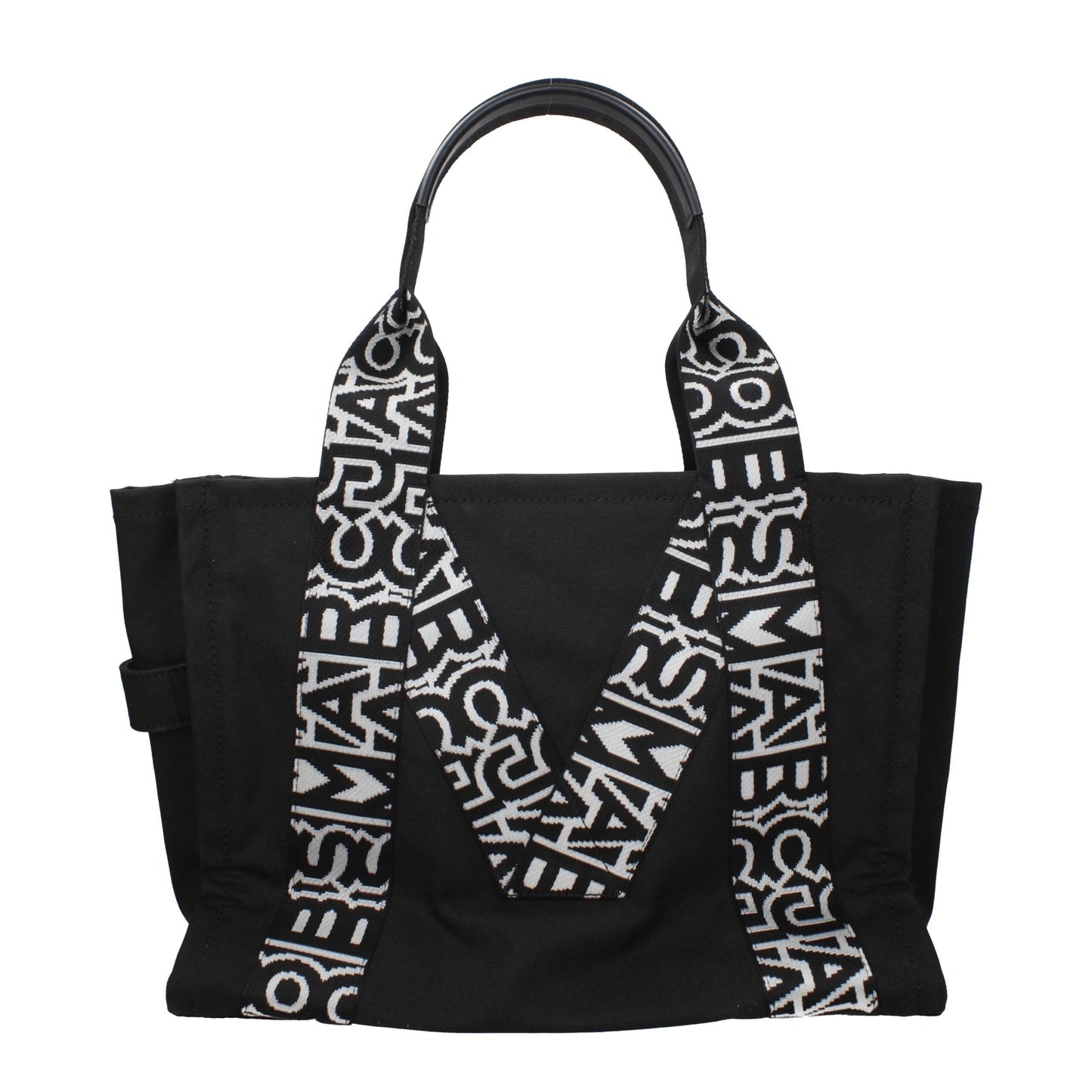 Large Shoulder Bag by Marc Jacobs for women in leather black features a effortless sophistication silhouette, secured by a zipper with ample internal-pockets and versatile shoulder-strap & handle for a effortless sophistication finish.