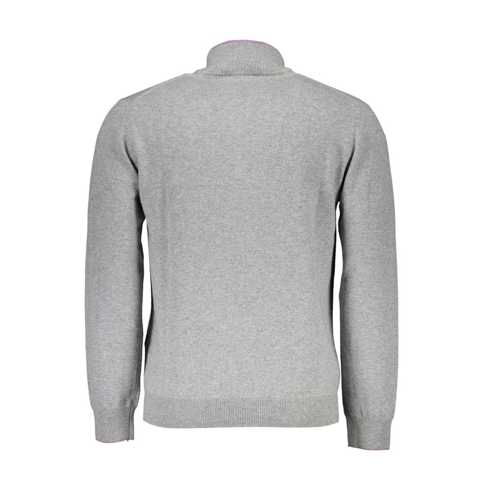 Sweater by Harmont & Blaine for men in wool gray showcases a sumptuous silhouette, artfully finished with a sumptuous and for a sophisticated, sumptuous look.