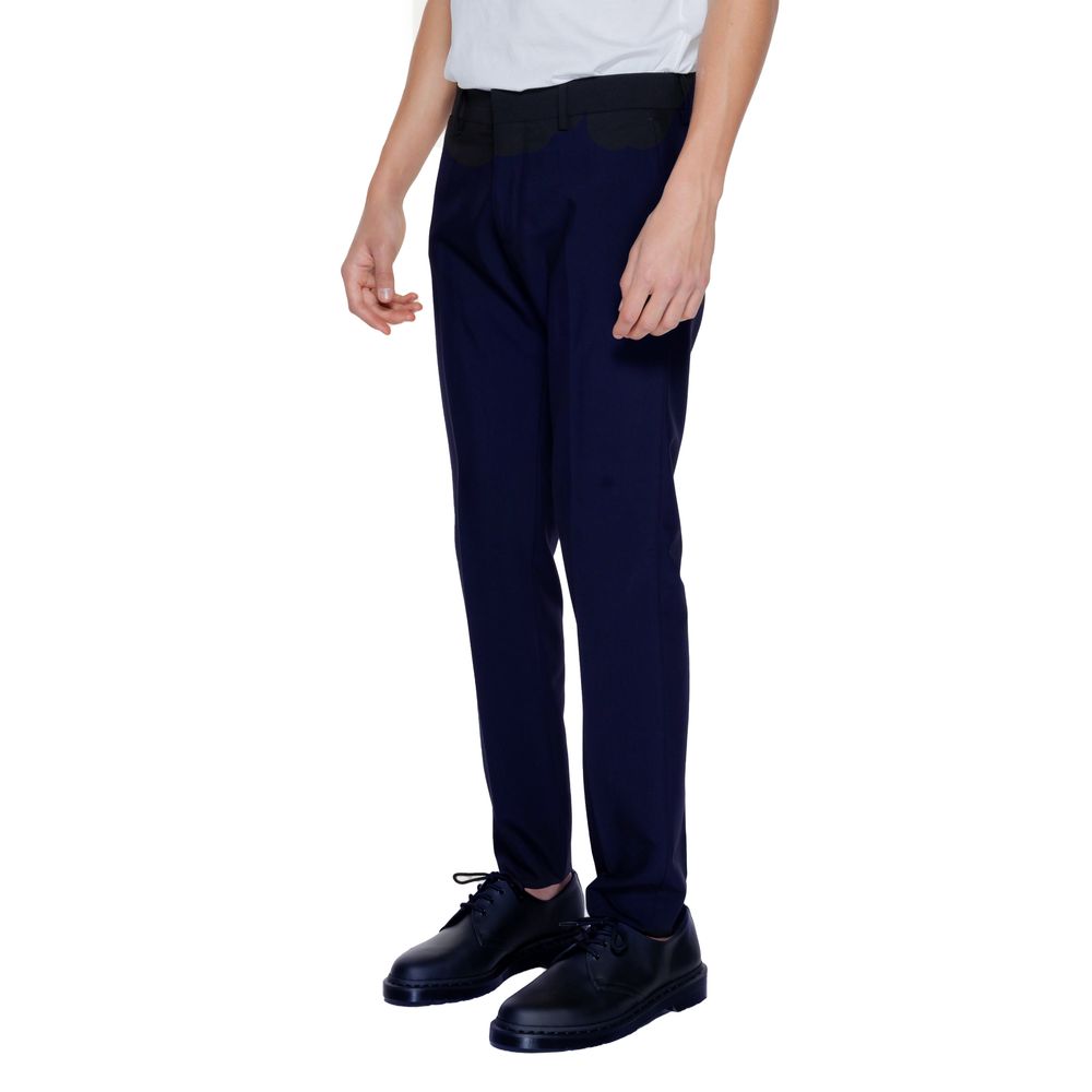 This Pant Suit by Antony Morato for men in stretch viscose polyester blue presents a discerning silhouette, featuring a sophisticated and a discerning for a refined and polished look.