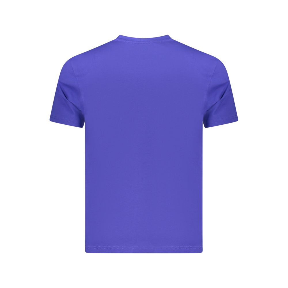 T-Shirt by Napapijri for men in cotton blue showcases a fashionable silhouette, elegantly detailed with a fashionable and for a sophisticated, high-fashion look.