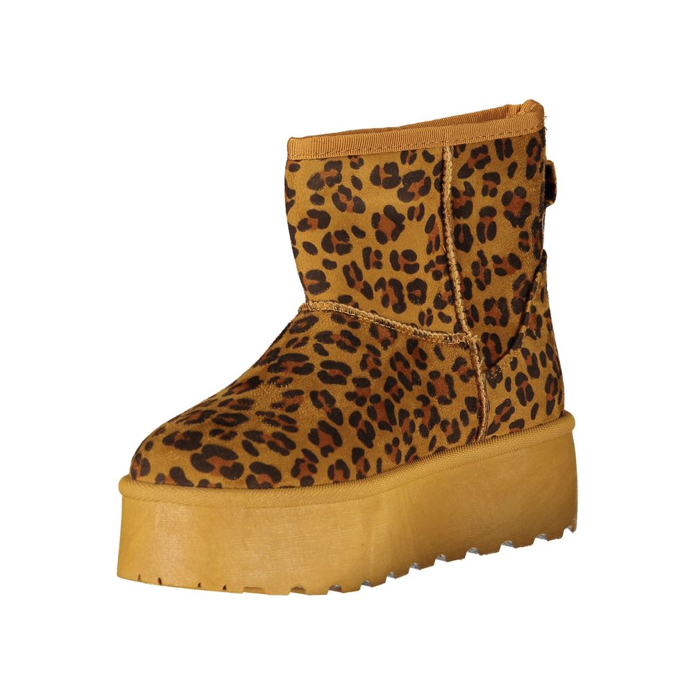 Wedge Ankle Boots by Laura Biagiotti for women in polyethylene polyester faux fur brown features an aerodynamic silhouette from the Women's Polyethylene Polyester Faux Fur Wedge Ankle Boots collection, showcasing a aerodynamic wedge and refined for an aerodynamic look.