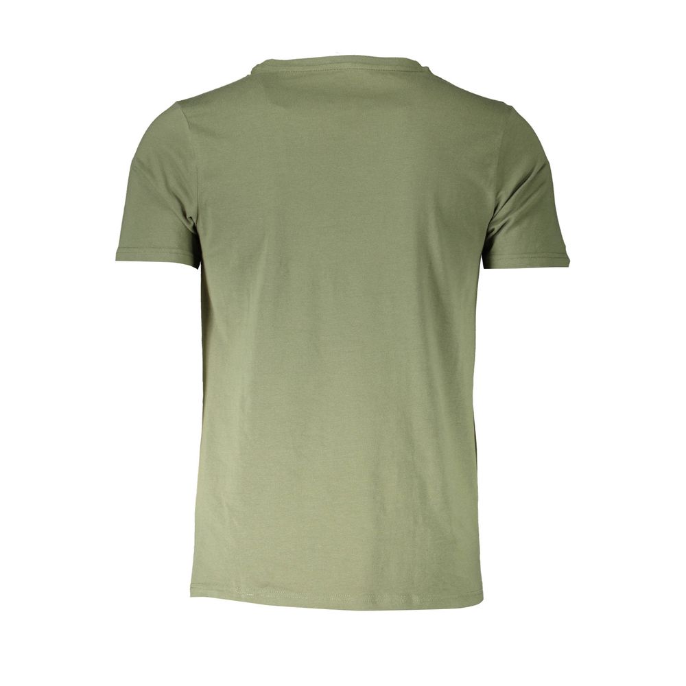 Activewear T-Shirt by Aeronautica Militare for men in green & red features an ergonomic design with , highlighting a ergonomic length and ergonomic for a high-performance look.
