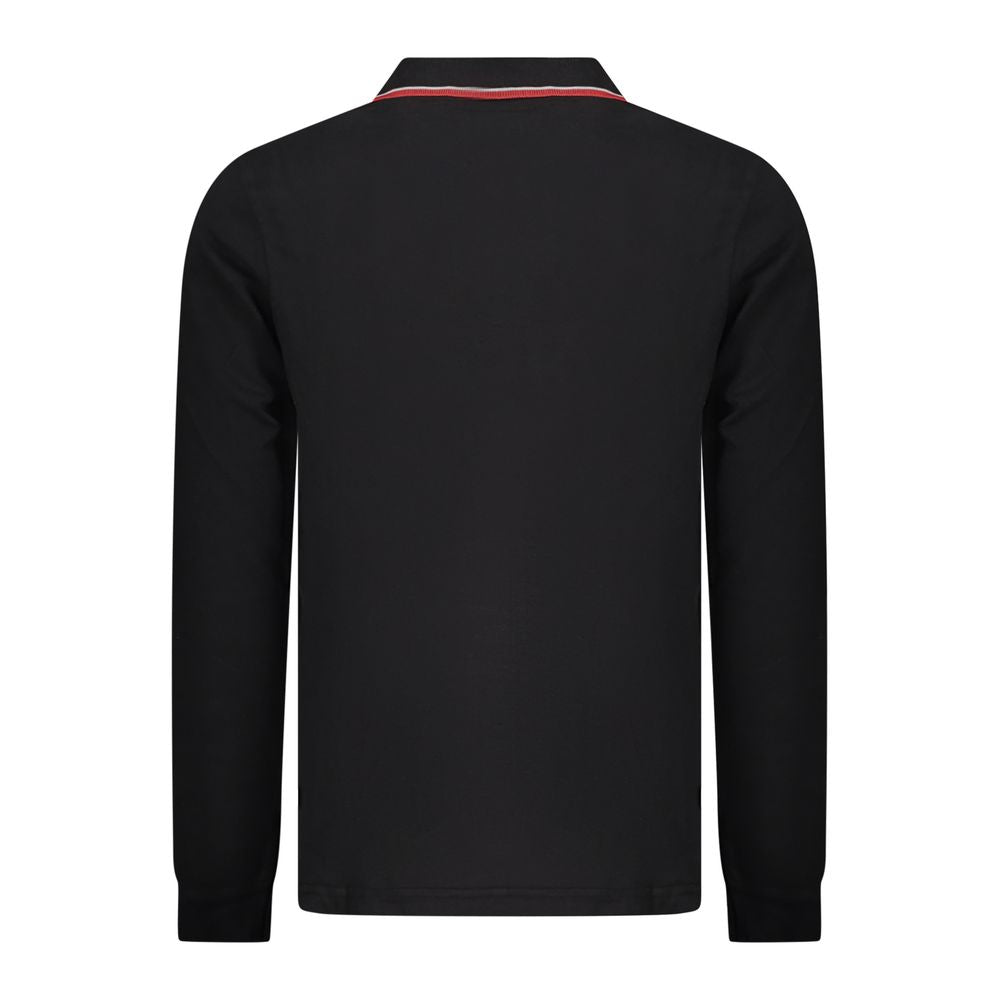 This Polo Shirt by Norway 1963 for men in cotton black presents a flawless silhouette, showcasing flawless detailing and a refined for a truly flawless aesthetic.