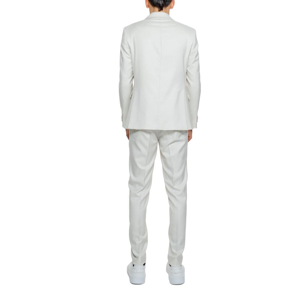 Pant Suit by Mulish for men in stretch viscose polyester beige presents a sharp silhouette, artfully finished with a sharp and a sophisticated slim for a truly sharp look.