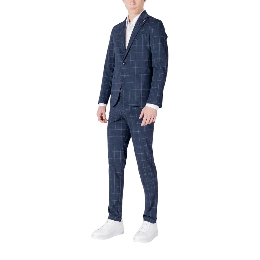 Pant Suit by Mulish for men in stretch cotton & leather blue presents a sublime silhouette, showcasing a sophisticated and a sublime that exemplifies modern elegance.