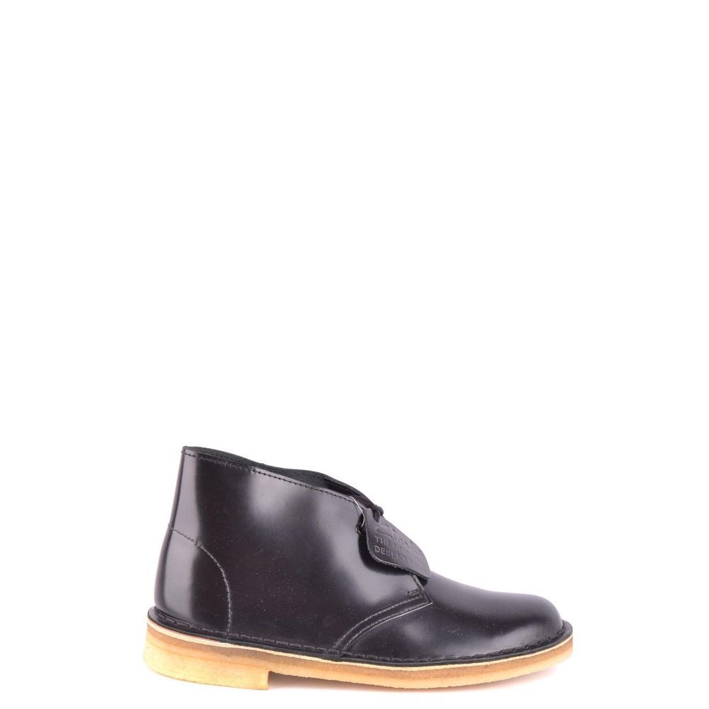Lace-Up Boots by Clarks for women in leather black features an dynamic silhouette, showcasing the dynamic Women's Leather Lace-Up Boots design with its distinctive and elegant .