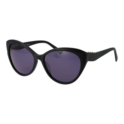 Sunglasses by Replay for women in plastic and black presents a sumptuous silhouette, featuring black coloured frame and full-rim cat-eye frame design with non-polarized category-3-dark-tint lens for a sumptuous look.