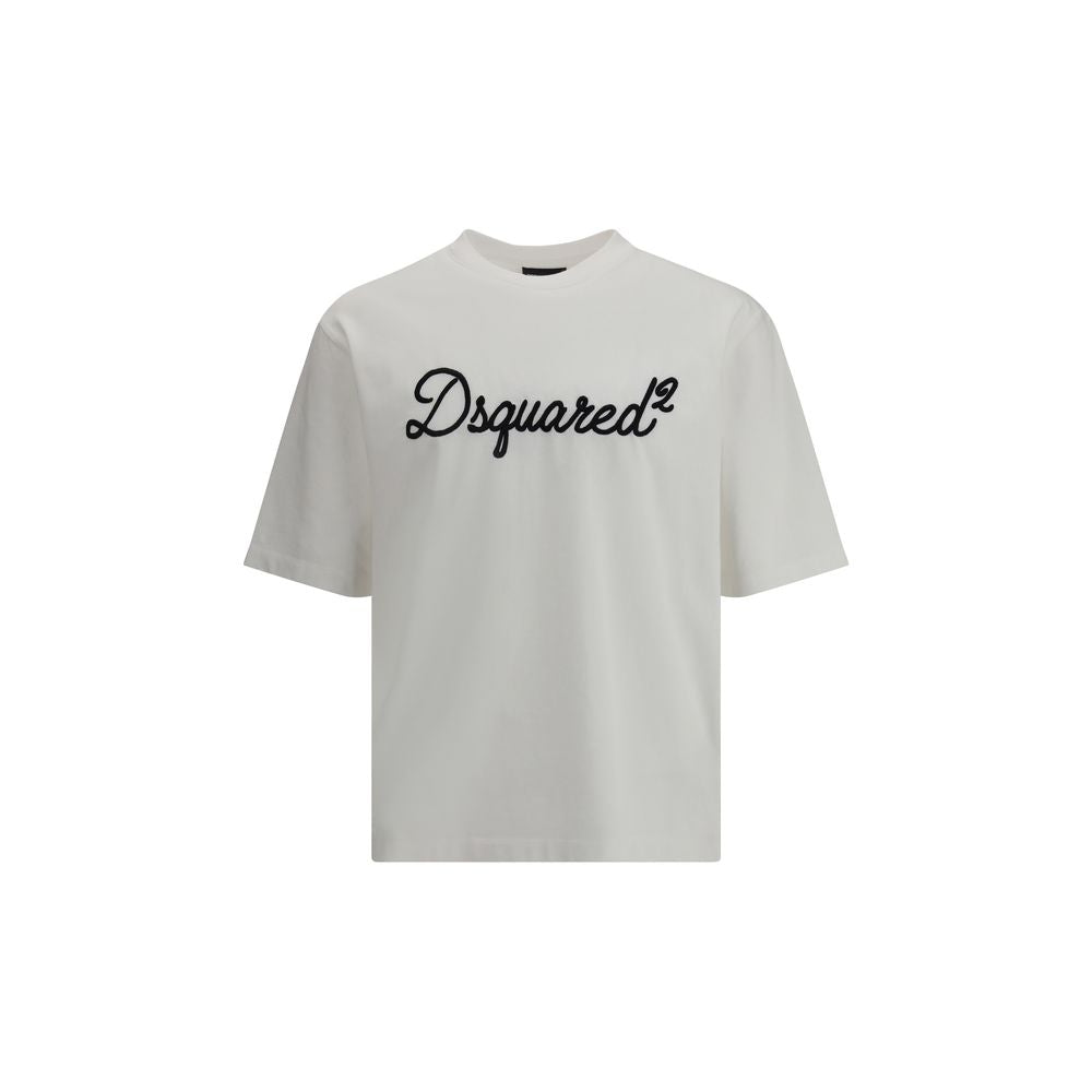 T-Shirt by Dsquared² for men in cotton white showcases a unassuming silhouette, artfully detailed with a refined and unassuming for a sophisticated, contemporary look.