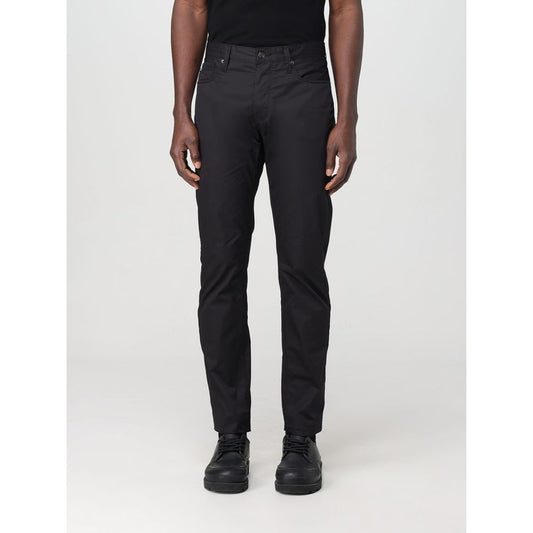 Casual Pants by Emporio Armani for men in cotton black features an sartorial regular-fit and long with a cut for a sartorial finish.