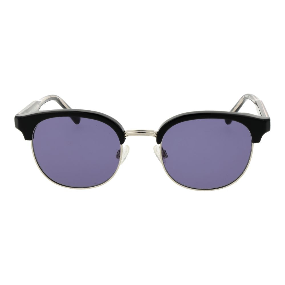 Sunglasses by Replay for unisex in metal black features an lustrous browline full-rim frame design with black coloured frame detailing and non-polarized category-3-dark-tint lens for a lustrous aesthetic.