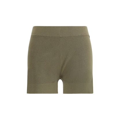 Bermuda Shorts by Extreme Cashmere for women in cashmere cotton & capra leather bicolour features an nuanced silhouette, showcasing a nuanced slim with a short cut and for a sophisticated, premium finish.