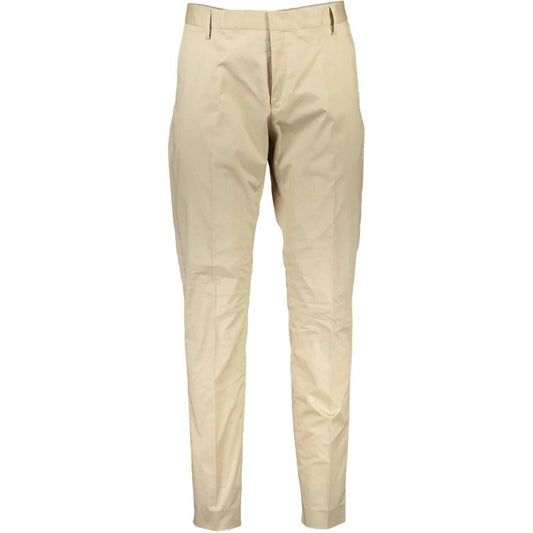 Casual Pants by Gant for men in cotton beige features an refined tailoring silhouette, showcasing a premium regular-fit with a and long cut for a refined tailoring look.