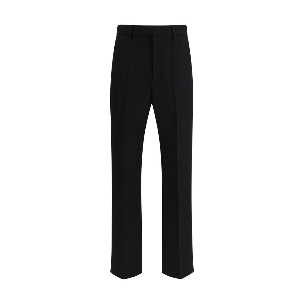 Trousers by Valentino Garavani for men in virgin wool black & signature features an on trend silhouette, showcasing a sophisticated regular-fit with a long and for an on trend finish.