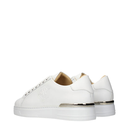 Sneakers by Philipp Plein for men in leather white features an timeless silhouette from the Men's Low Top Leather Sneakers collection, showcasing a signature low-top style with an timeless finish.