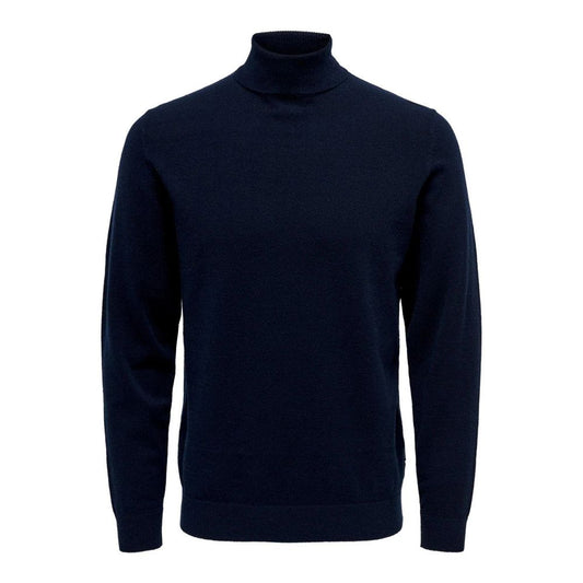 Sweater by Only & Sons for men in polyester & viscose blue & patterned showcases a sumptuous silhouette, artfully finished with a sumptuous turtle neckline and for a sophisticated, sumptuous look.