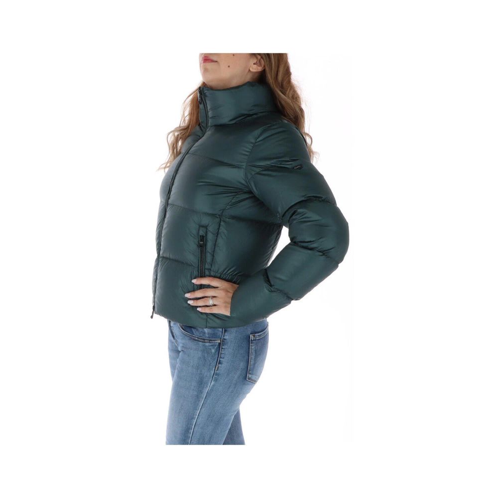 Puffer Jacket by Refrigiwear for women in nylon bicolour & black features a city-ready silhouette, detailed with insulated & windproof and a city-ready .