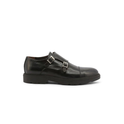 This Flat Loafer Slip-On Lace-Up Shoes by Duca di Morrone for men in leather black features an exquisite silhouette from the Men's Leather Flat Loafer Slip-On Lace-Up Shoes collection, defined by a sophisticated flat and elegant .
