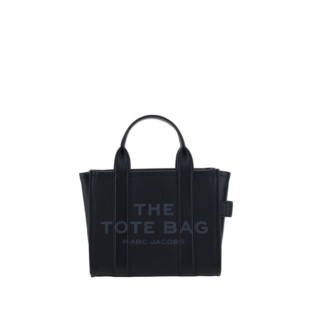Small Crossbody Handbag by Marc Jacobs for women in bos taurus calf grained leather black & monogram features a contemporary silhouette, showcasing a secure , ample , and contemporary crossbody-strap, shoulder-strap, handle & adjustable-strap for a sophisticated look.