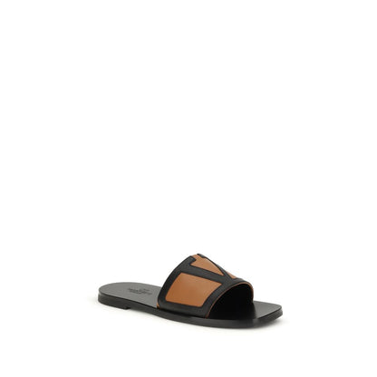 Flat Slider Sandals by Valentino Garavani for men in bos taurus calf leather black & signature features an statuesque Viva Superstar V Logo Men's Bos Taurus Calf Leather Flat Slider Sandals silhouette with a refined flat and elegant .