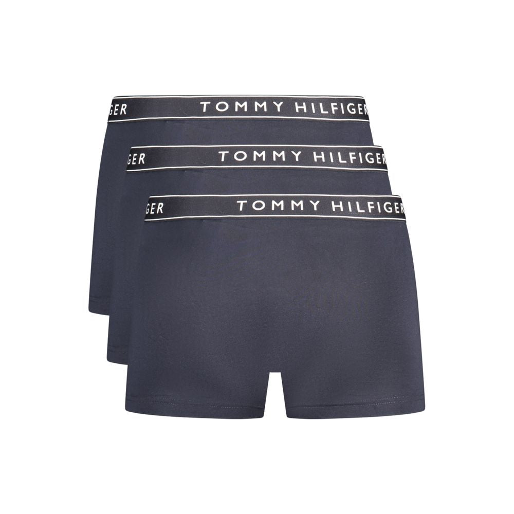 Underwear Boxer Shorts by Tommy Hilfiger for men in stretch cotton blue features an sleek fit, showcasing the sleek design of this The Blend Men's Stretch Cotton Underwear Boxer Shorts.