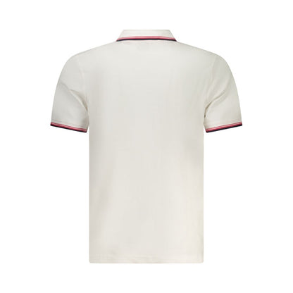 This Polo Shirt by North Sails for men in cotton red & white presents a flawless silhouette, showcasing flawless detailing and a refined for a truly flawless aesthetic.