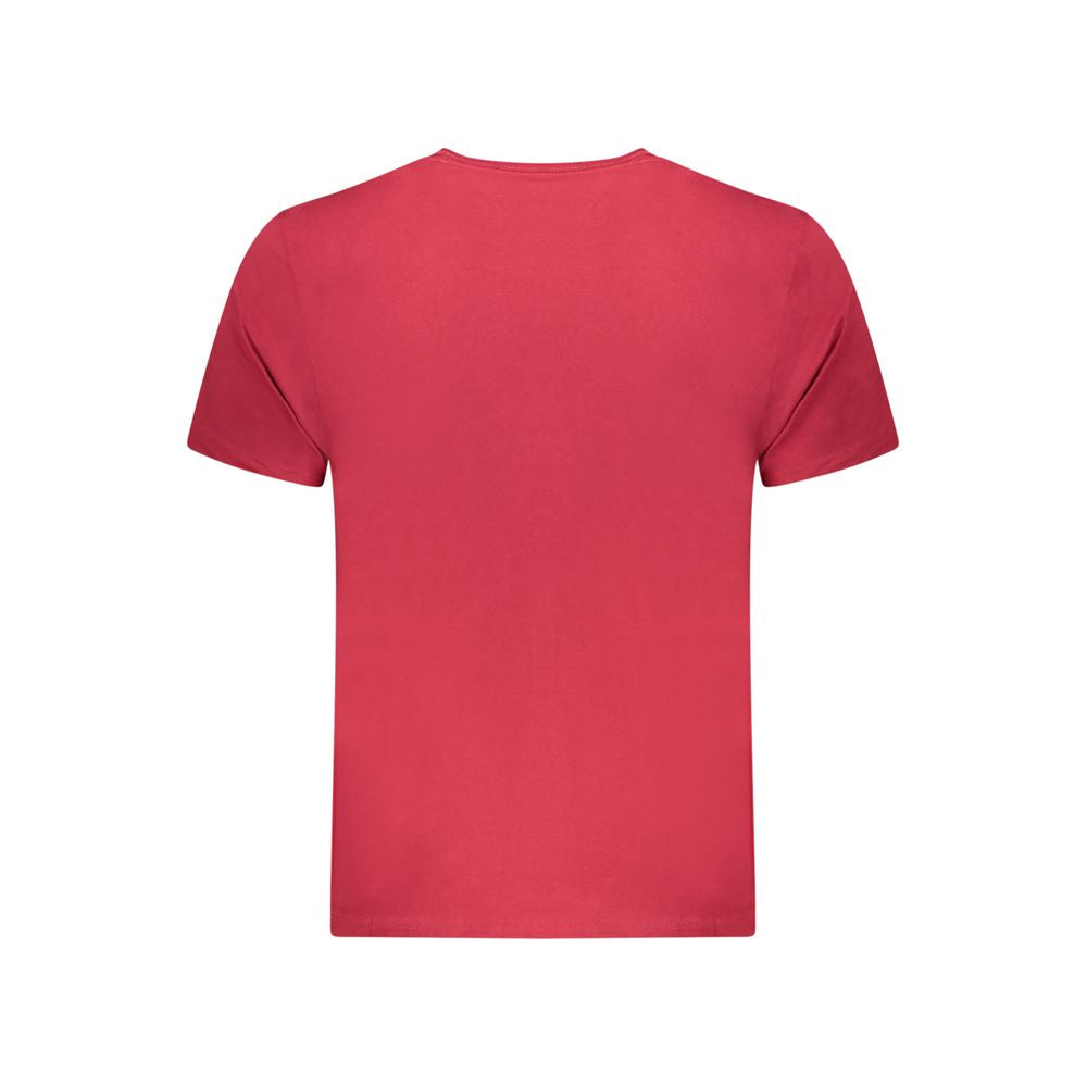 Activewear T-Shirt by Pepe Jeans for men in cotton red & print presents a kinetic silhouette, showcasing the kinetic and alongside functional for a premium, athletic look.