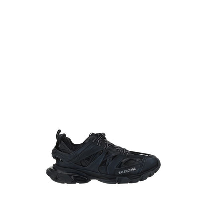 Athletic Sneakers by Balenciaga for men in polyester polyurethane & nylon black & white showcases an impeccable silhouette, defined by an impeccable athletic style design that perfectly captures the essence of the Track Men's Athletic Polyester Polyurethane & Nylon Sneakers.