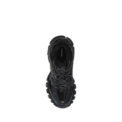 Athletic Sneakers by Balenciaga for men in polyester polyurethane & nylon black & white features an effortless chic silhouette, showcasing the signature athletic style of the Track Men's Athletic Polyester Polyurethane & Nylon Sneakers collection with a truly effortless chic finish.