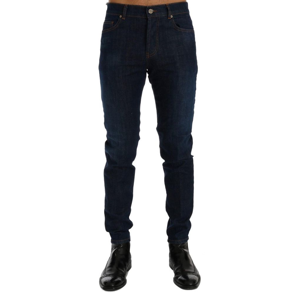 Jeans by Frankie Morello for men in stretch denim cotton blue features an refined tailoring silhouette, showcasing a premium slim with a and long cut for a refined tailoring look.